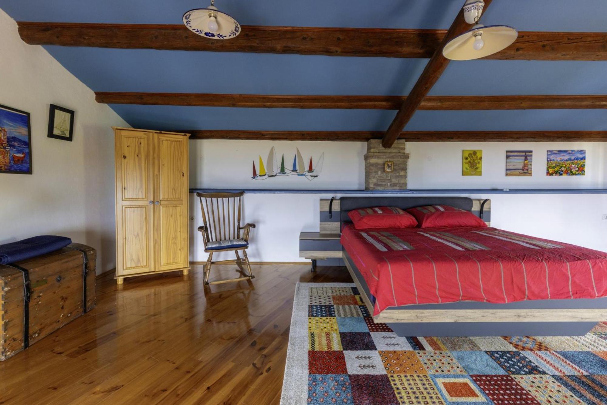 Villa Crni In Crni - Haus Fuer 6 Personen Labin  Esterno foto